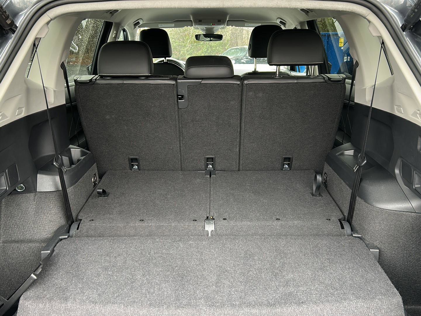 Used 2024 Volkswagen Tiguan SE image 6