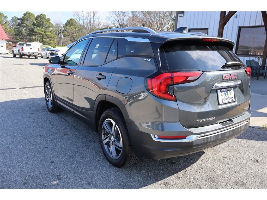 Used 2020 GMC Terrain SLT image 3
