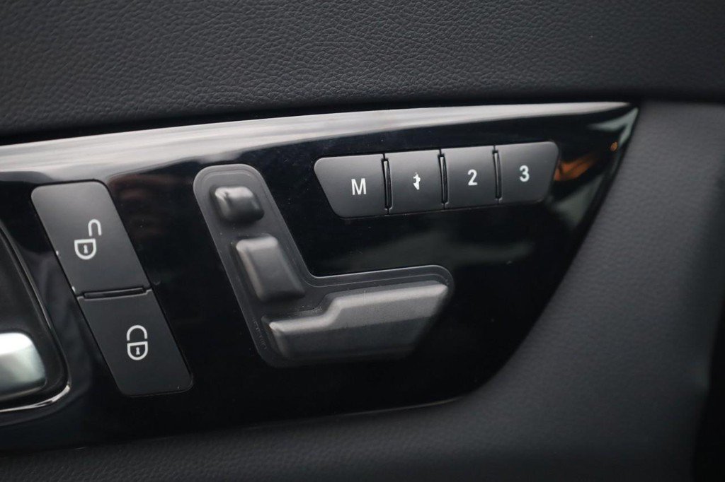 Used 2014 Mercedes-Benz CLS 63 AMG S-Model image 12