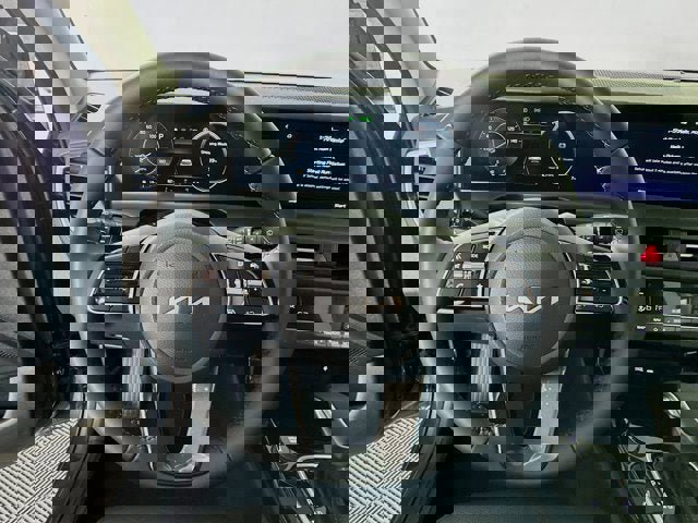 New 2026 Kia Seltos EX image 13