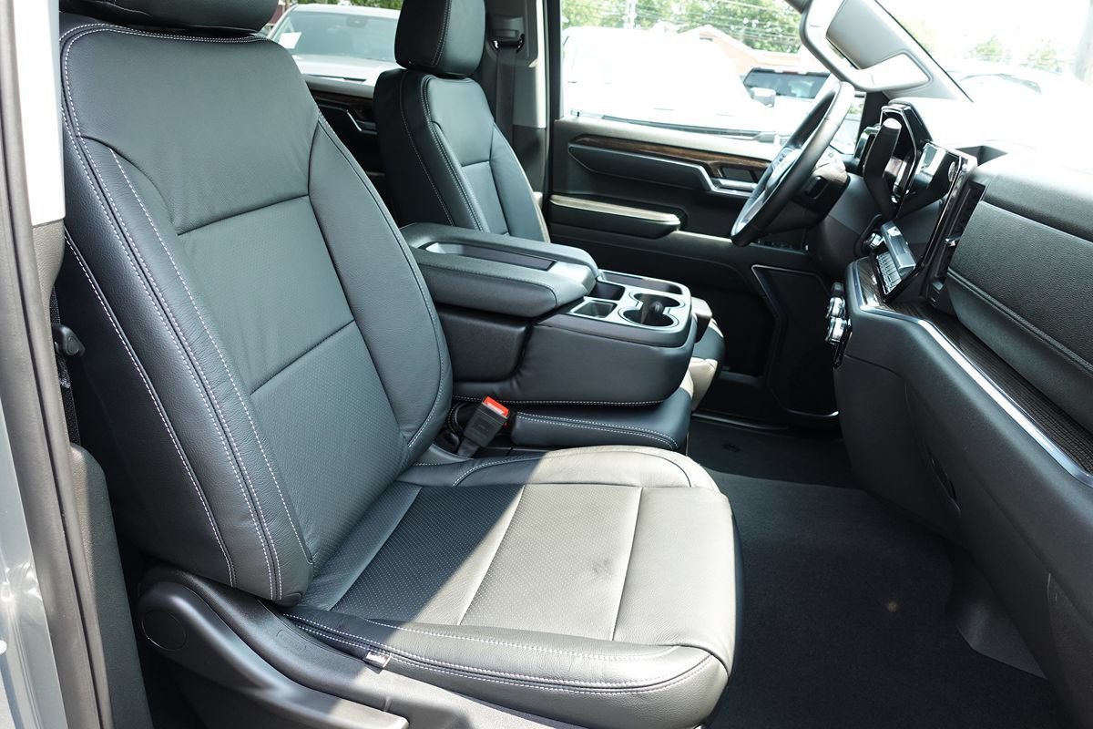 Used 2025 GMC Sierra 1500 Elevation AWD/4WD image 37