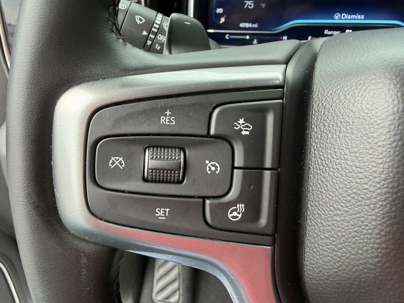 Used 2023 Chevrolet Silverado 1500 LT Trail Boss w/ LT Trail Boss Premium Package AWD/4WD image 15