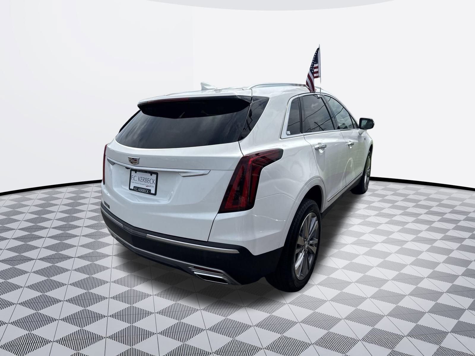 Certified 2024 Cadillac XT5 Premium Luxury image 6