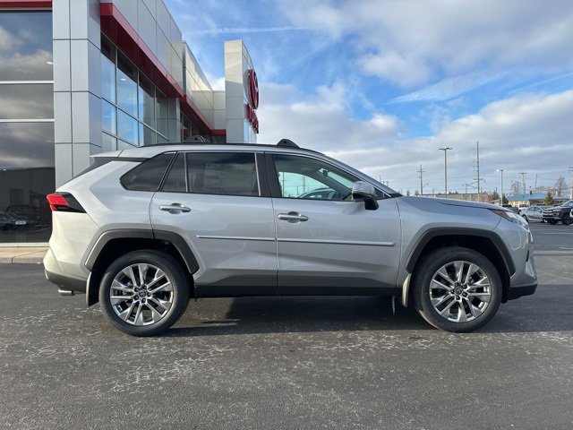 New 2025 Toyota RAV4 XLE Premium image 8