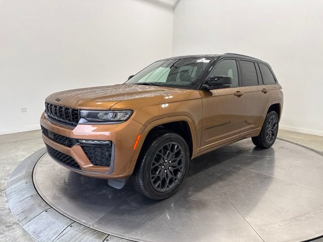 New 2026 Jeep Grand Cherokee Summit AWD/4WD image 3
