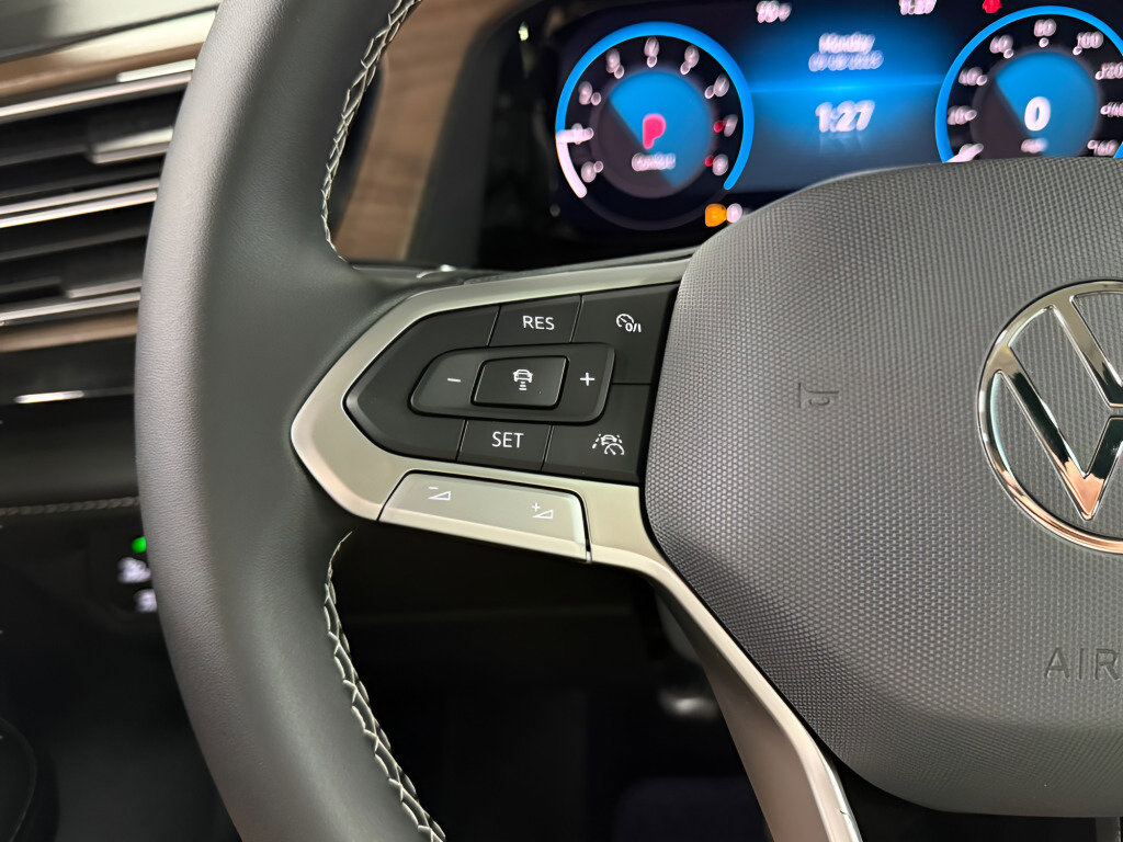 New 2026 Volkswagen Atlas SE image 13