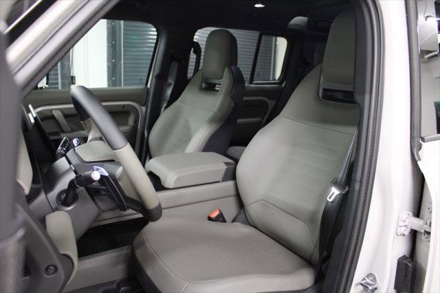 New 2026 Land Rover Defender 110 image 5