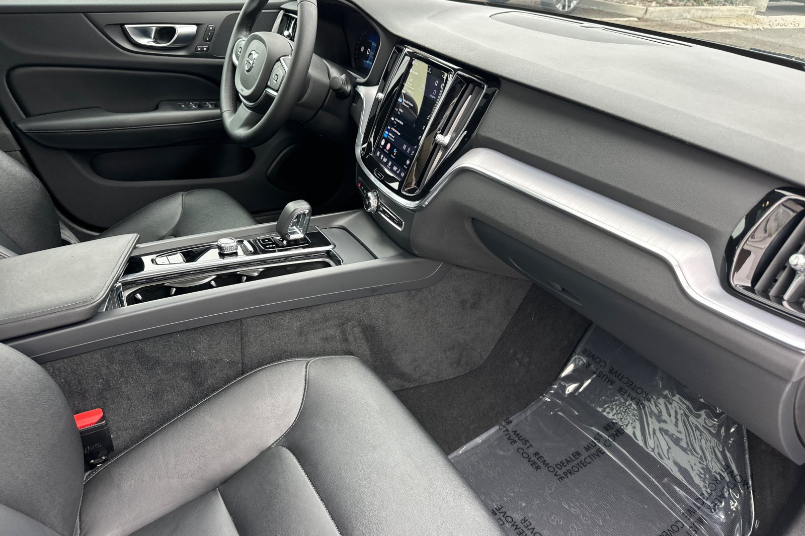 Certified 2025 Volvo S60 B5 Core FWD image 17