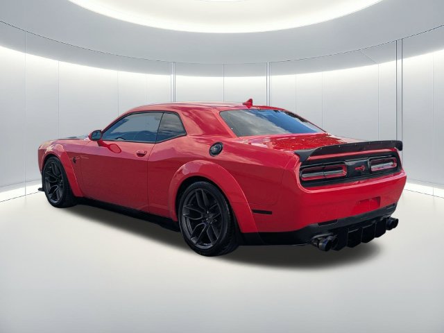 Used 2018 Dodge Challenger SRT Hellcat RWD image 4