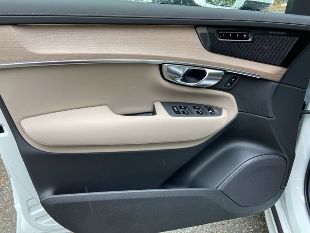 New 2026 Volvo XC90 B6 Plus AWD/4WD image 12