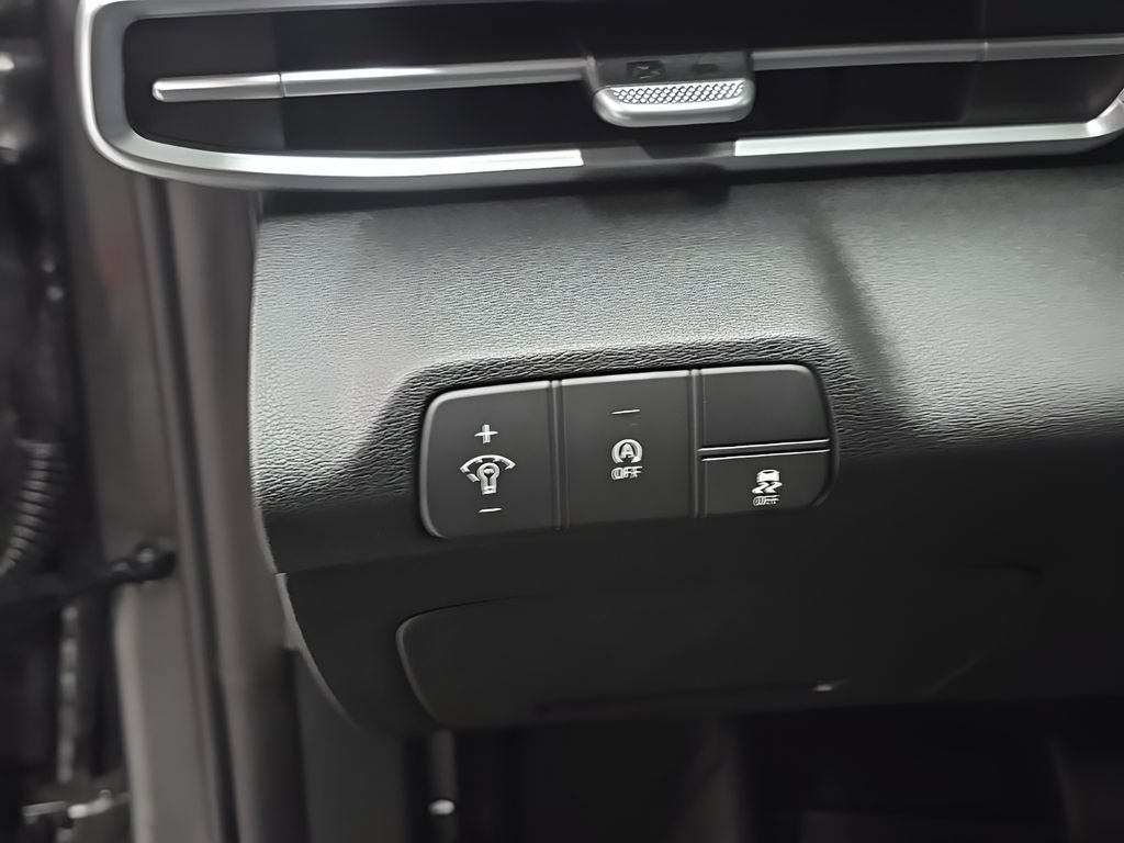 New 2026 Hyundai Elantra SE FWD image 13