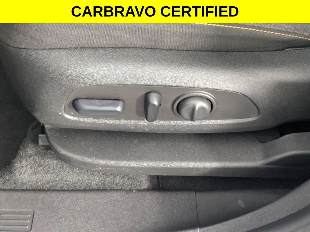 Certified 2024 Chevrolet Equinox LT FWD image 12