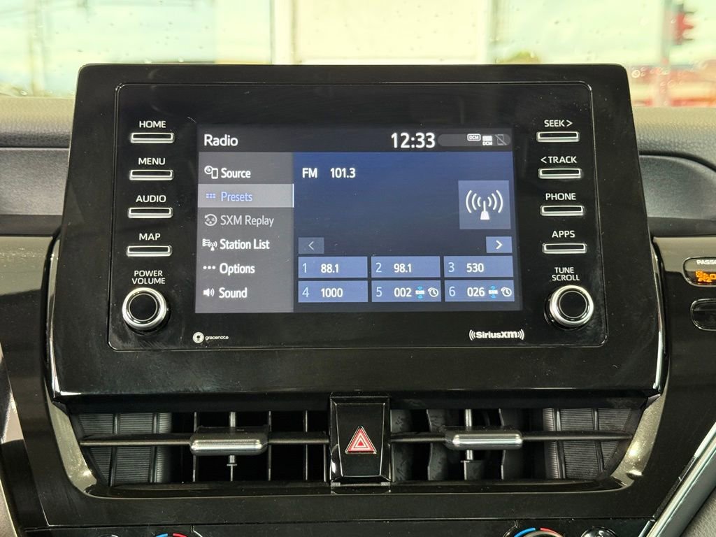 Used 2024 Toyota Camry LE image 28