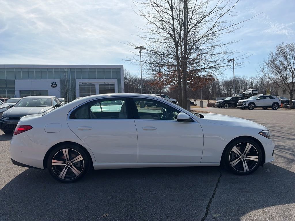 Used 2025 Mercedes-Benz C 300 4MATIC Sedan image 8