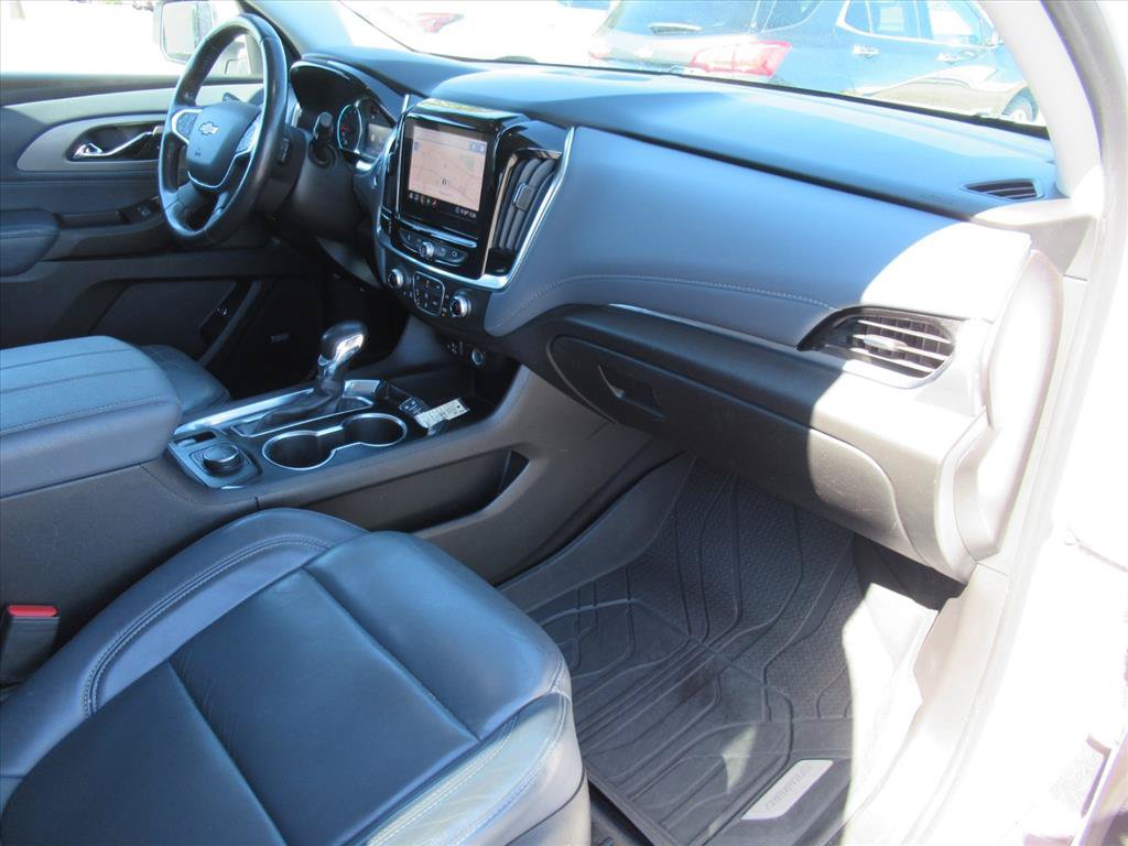 Certified 2021 Chevrolet Traverse LT w/ LT Premium Package FWD image 10