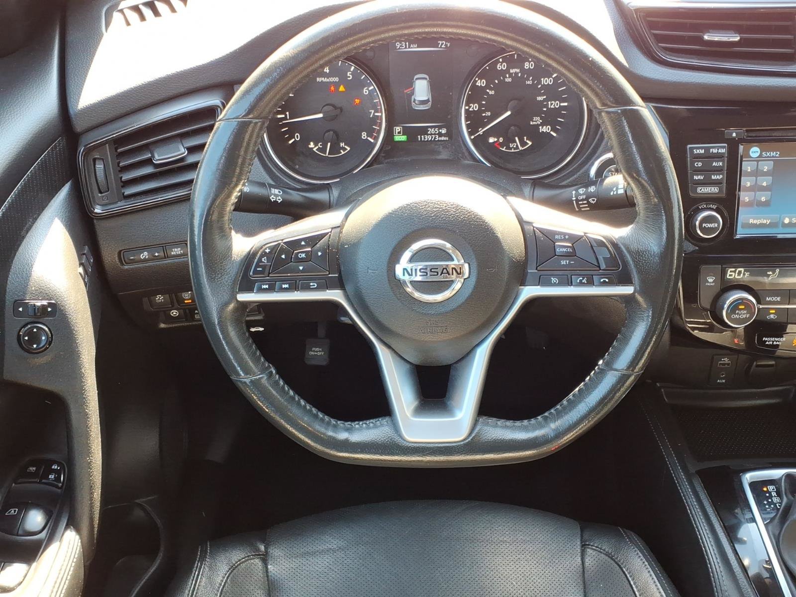 Used 2017 Nissan Rogue SL w/ SL Premium Package AWD/4WD image 5
