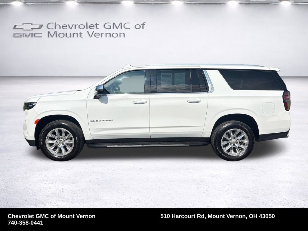 Used 2024 Chevrolet Suburban Premier AWD/4WD image 2
