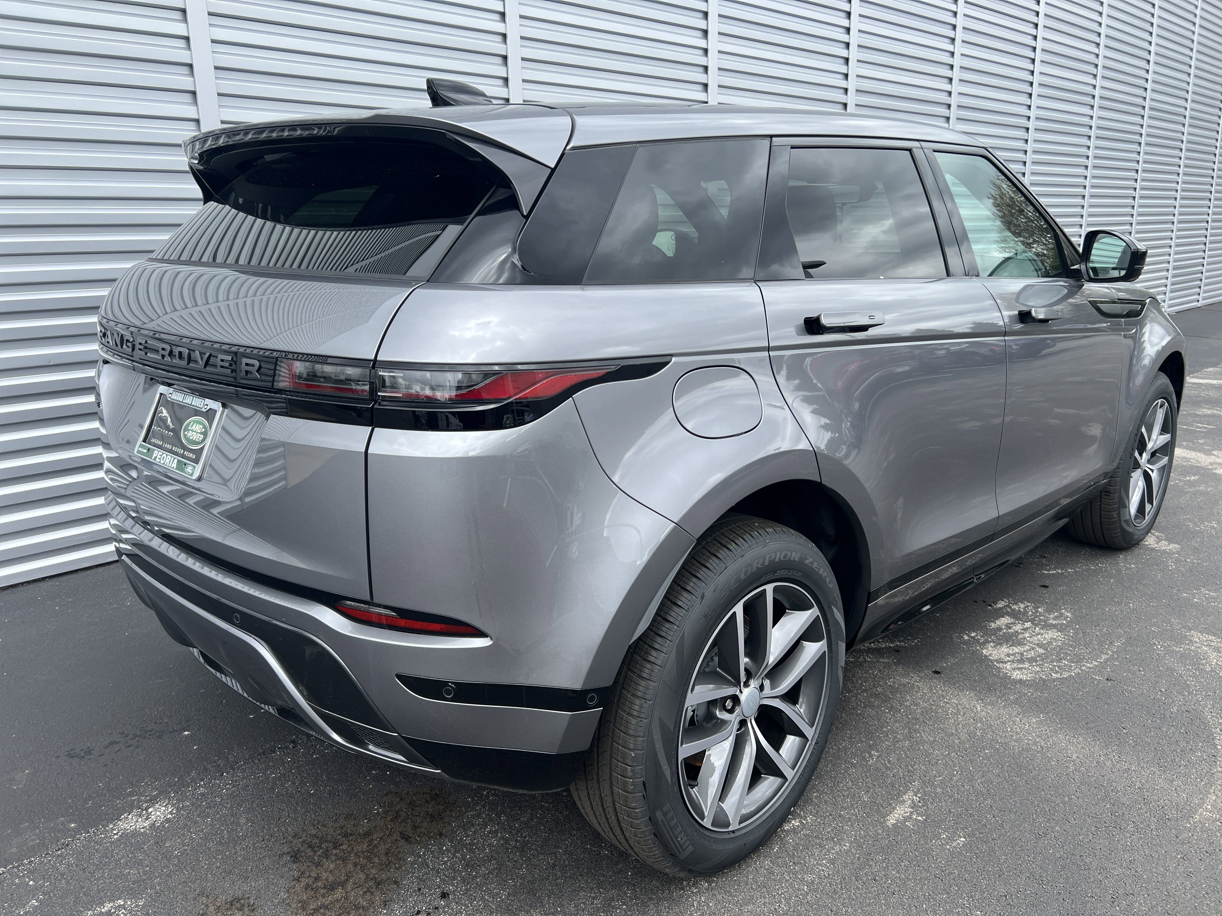 New 2026 Land Rover Range Rover Evoque Dynamic SE image 5
