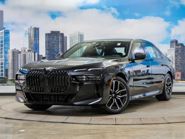 Used 2026 BMW 760i xDrive w/ Executive Package AWD/4WD image 2
