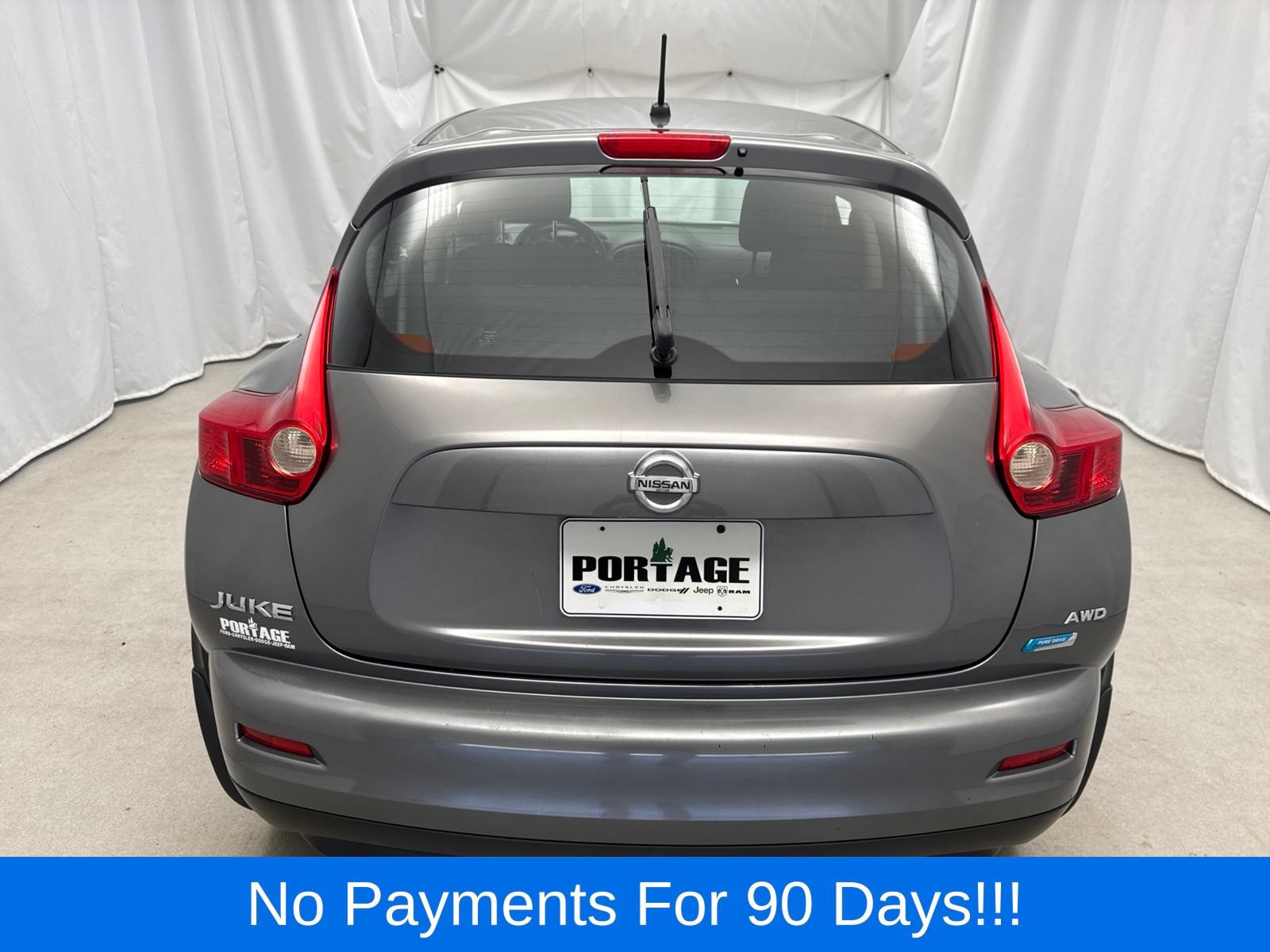 Used 2013 Nissan Juke S AWD/4WD image 3