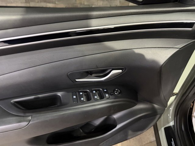 Used 2023 Hyundai Santa Cruz SEL image 12