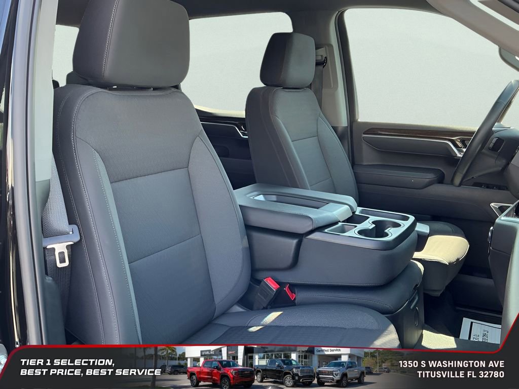 Used 2025 GMC Sierra 1500 Elevation image 17