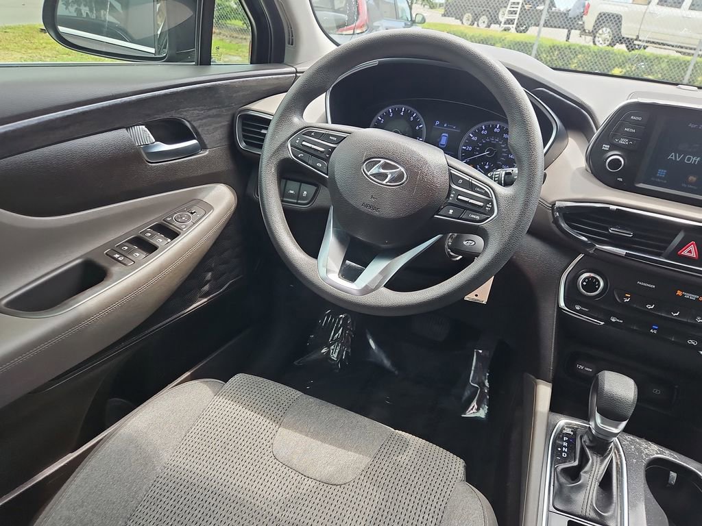 Used 2019 Hyundai Santa Fe SE FWD image 9