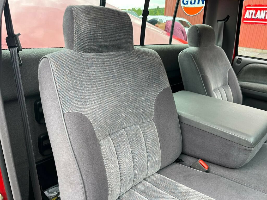 Used 1994 Dodge Ram 1500 Truck 2WD Regular Cab image 54