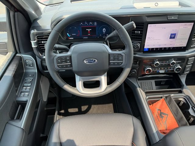 New 2026 Ford F250 Lariat w/ Black Appearance Package AWD/4WD image 12