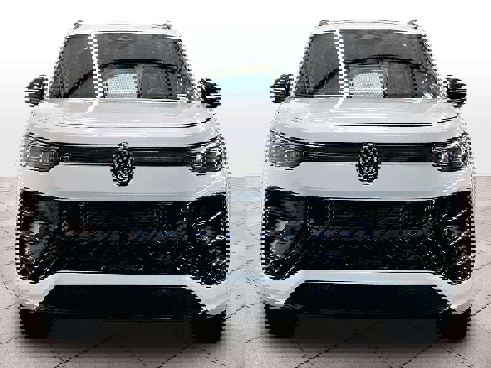 New 2026 Volkswagen Tiguan SE R-Line image 5