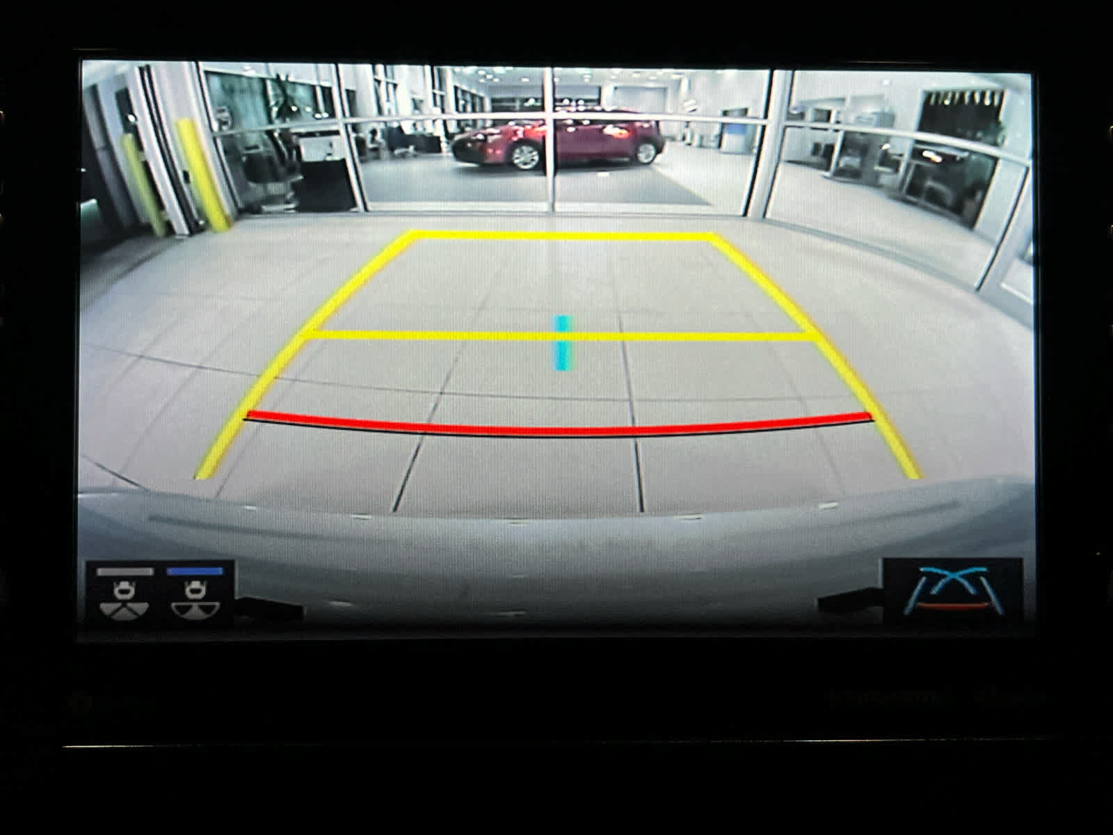 Used 2023 Toyota Camry XLE w/ Protection Package (Q2) (TMS) FWD image 24