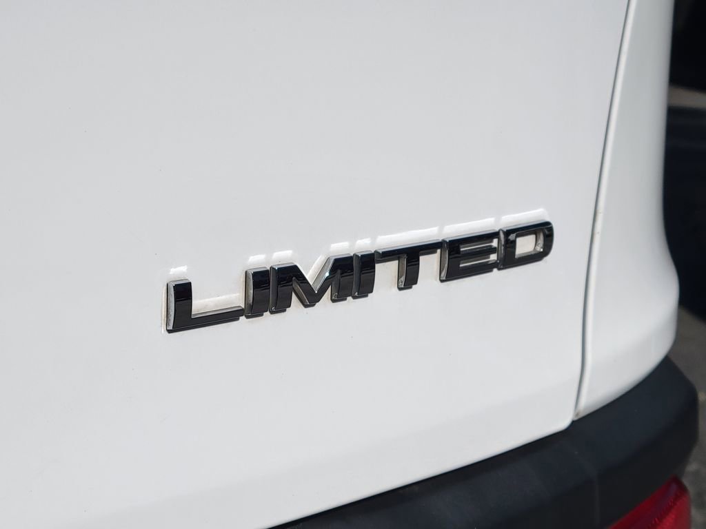 Used 2018 Jeep Cherokee Limited image 54