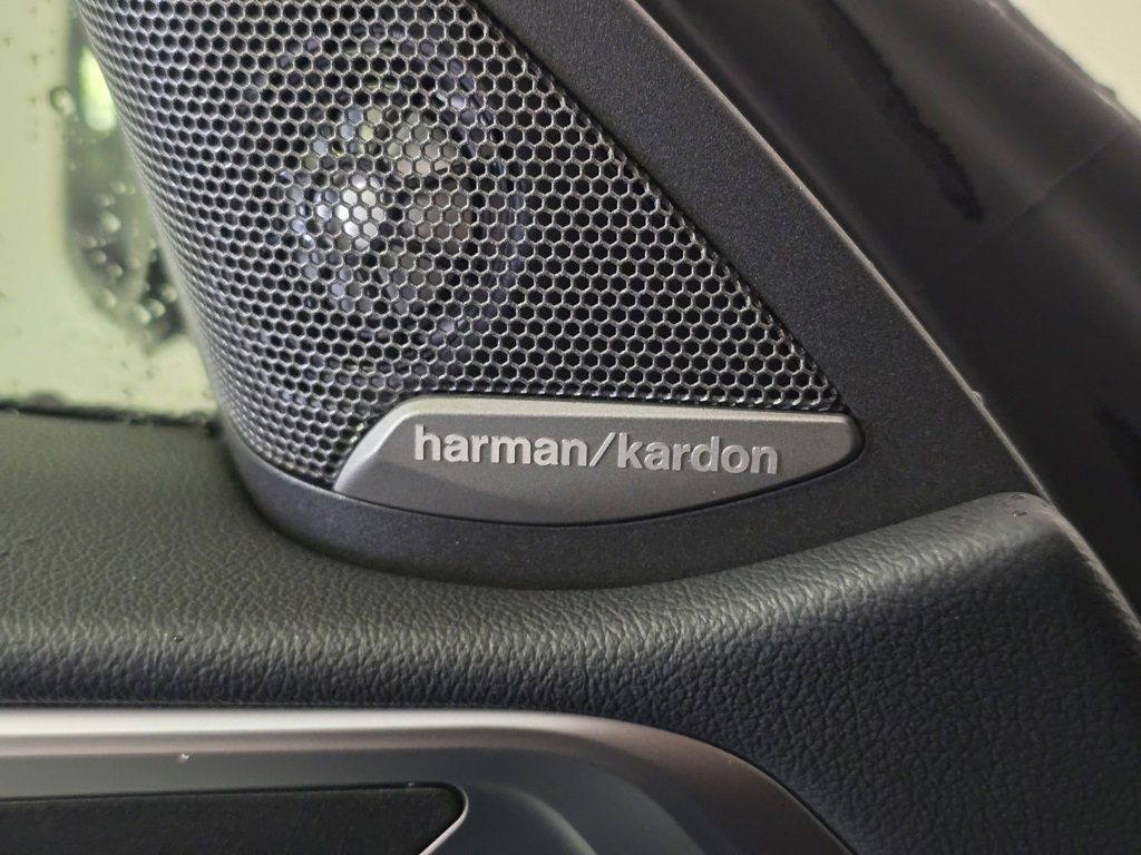 New 2026 BMW M4 xDrive Competition w/ Executive Package image 9