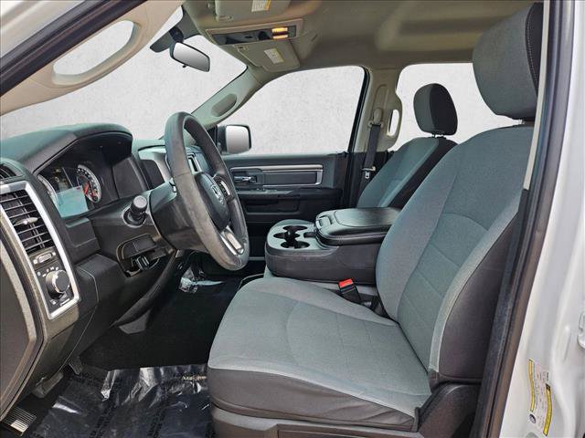 Used 2022 RAM 1500 Classic SLT AWD/4WD image 19