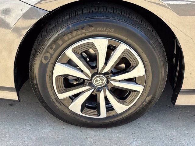 Used 2019 Toyota Prius Prime Plus w/ Carpet Mat Package FWD image 29