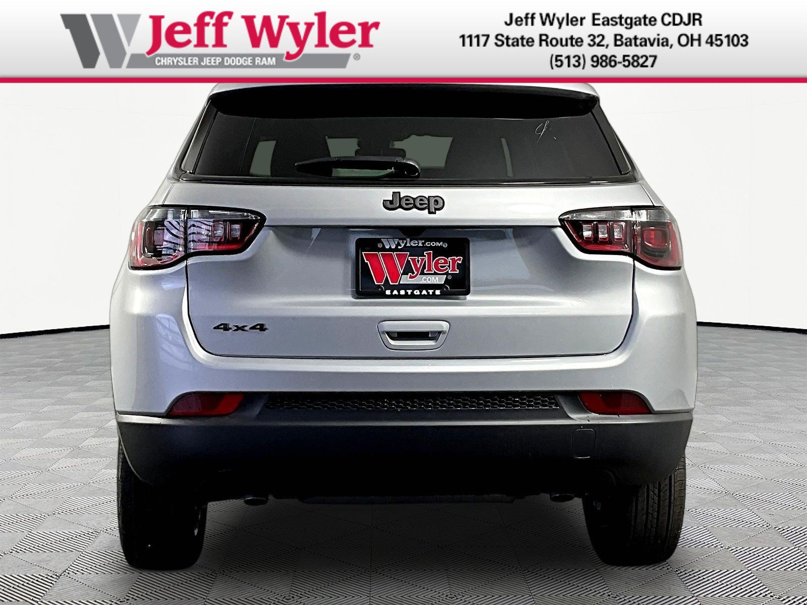 New 2026 Jeep Compass Latitude AWD/4WD image 5
