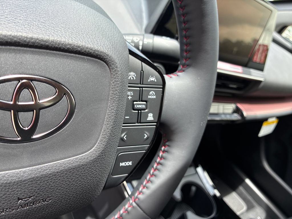 New 2026 Toyota Prius Plug-In Hybrid FWD image 21