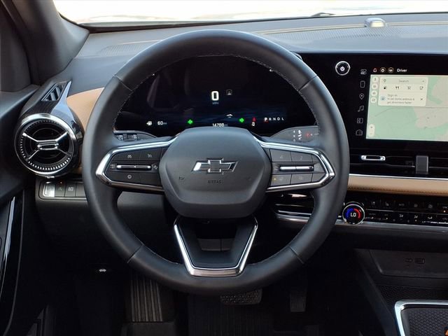 Used 2026 Chevrolet Equinox ACTIV w/ Convenience Package III image 20