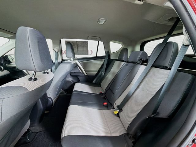 Used 2014 Toyota RAV4 LE FWD image 26