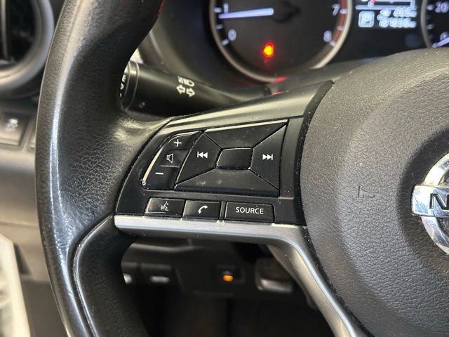 Used 2018 Nissan Kicks S FWD image 23