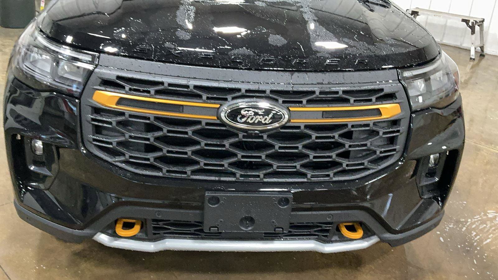 New 2026 Ford Explorer Tremor w/ Tremor Convenience Package image 3