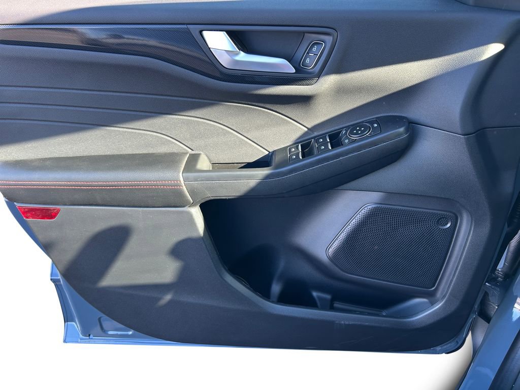 New 2026 Ford Escape ST-Line Select w/ Equipment Group 401A AWD/4WD image 46