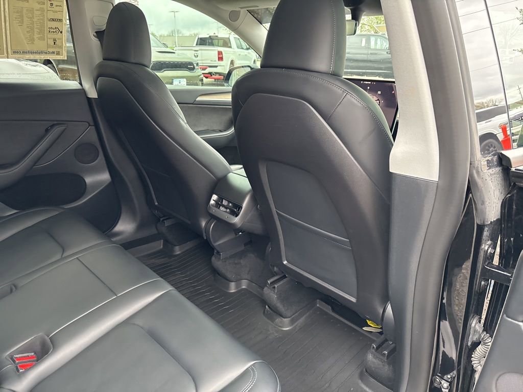 Used 2023 Tesla Model Y Long Range image 42