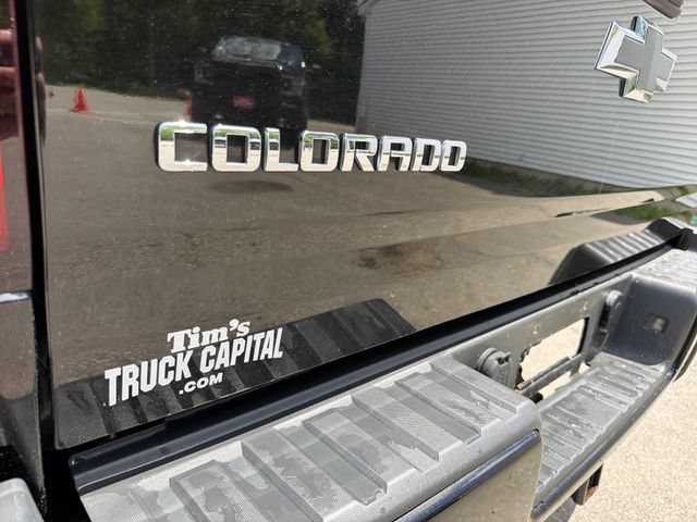 Used 2015 Chevrolet Colorado Z71 w/ LPO, Bed Protection Package AWD/4WD image 9