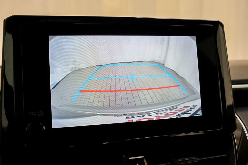 Used 2024 Toyota Corolla LE image 13