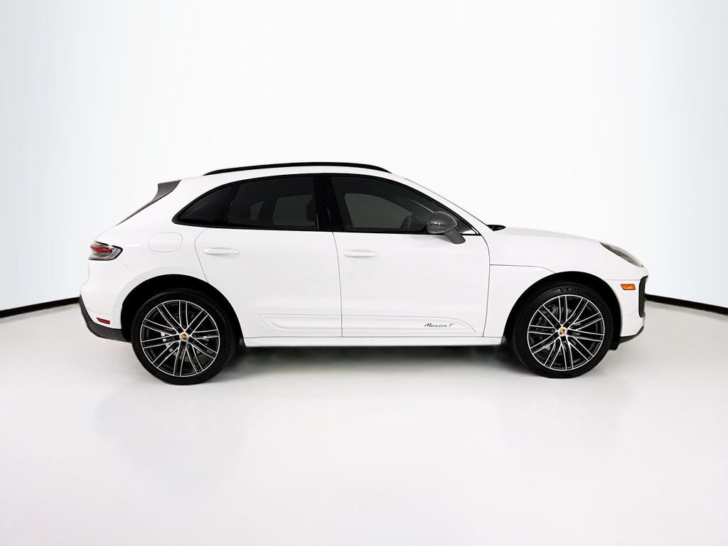 Certified 2024 Porsche Macan Turbo AWD/4WD image 8