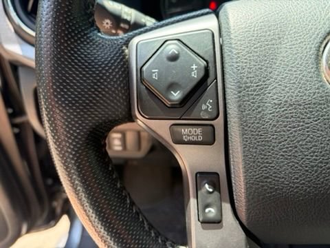 Used 2023 Toyota Tacoma TRD Sport AWD/4WD image 14