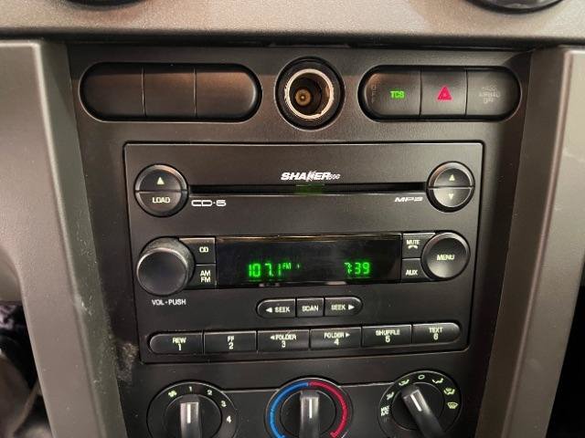 Used 2005 Ford Mustang Premium RWD image 14
