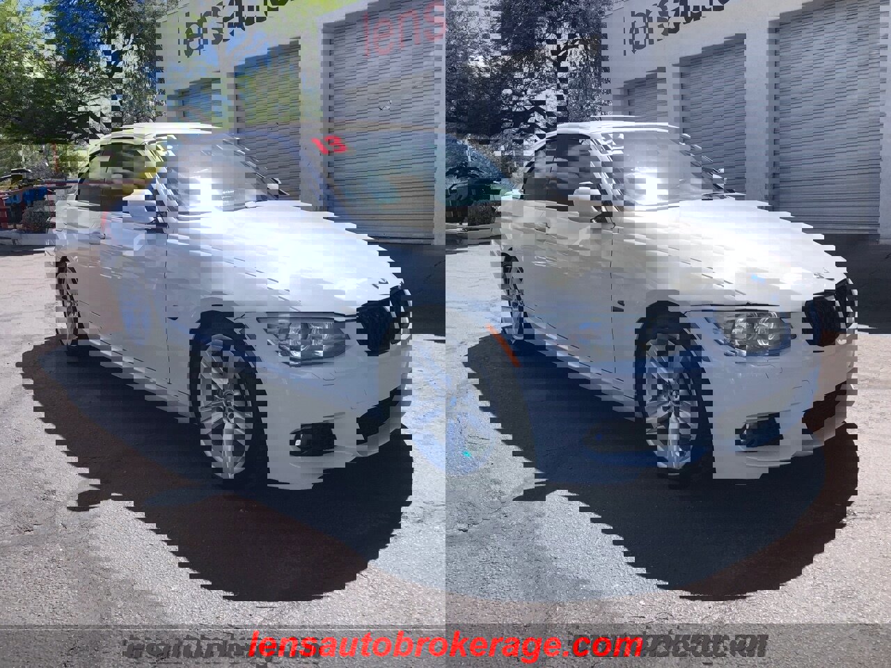 Used 2013 BMW 335i Convertible image 4