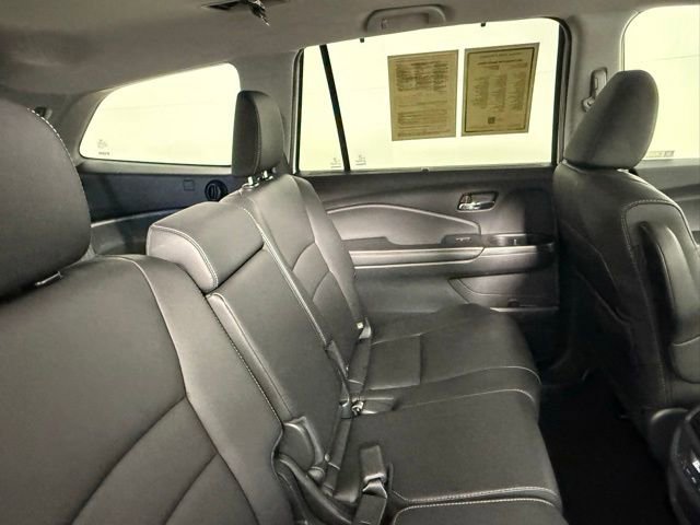 Used 2022 Honda Pilot Special Edition image 44